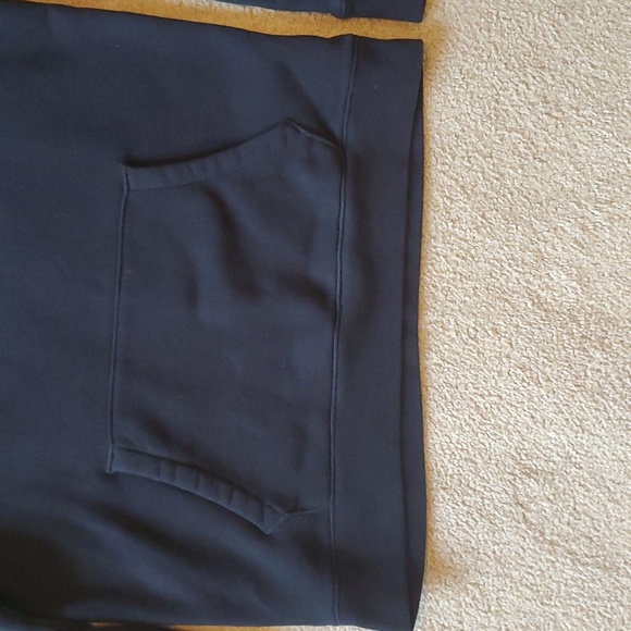 Abercrombie Black Sweatshirt, Men's LG, Super Soft, 70% Cotton, 30% Polyester - Picture 3 of 9